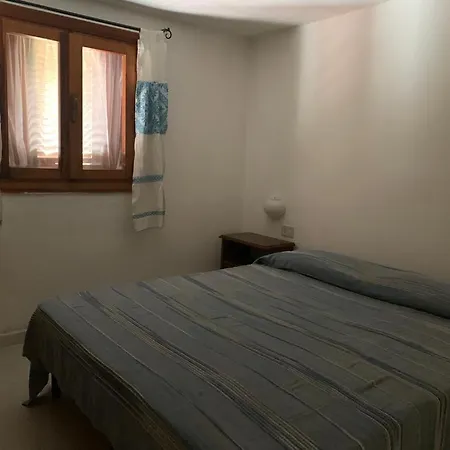 Li Tre Sureddhi * Olbia
